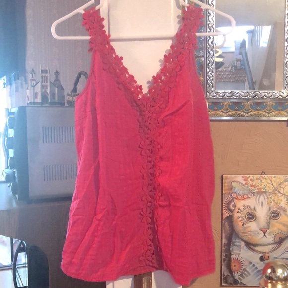 SHEIN Tops - Embroidery style pink summer top